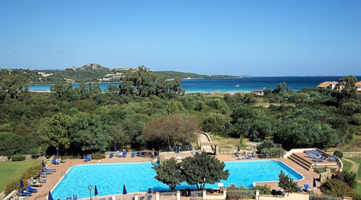 מרינלה Colonna Beach Hotel Marinella מראה חיצוני תמונה